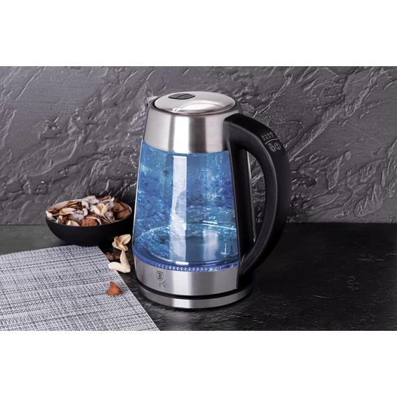 Berlinger Haus Carbon Hőfokszabályzós Vízforraló Led-es világítással (BH-9127)