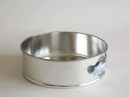 Kapcsos tortaforma 22 cm-es (CG13)